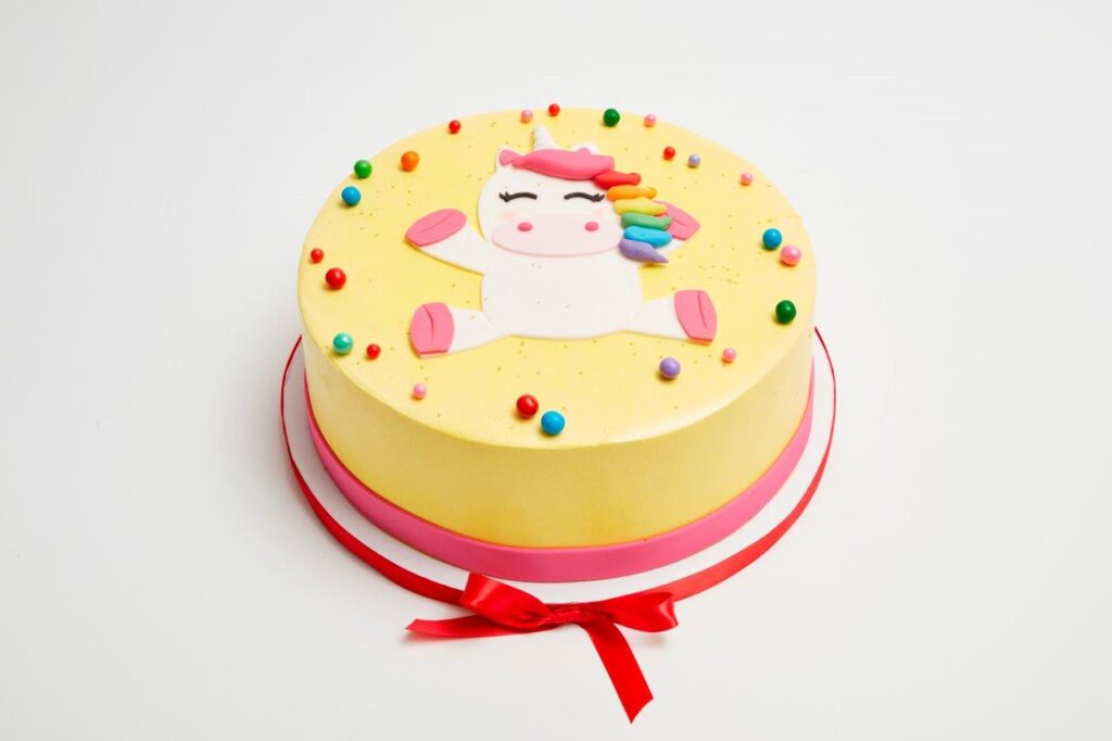 Happy Unicorn Cake