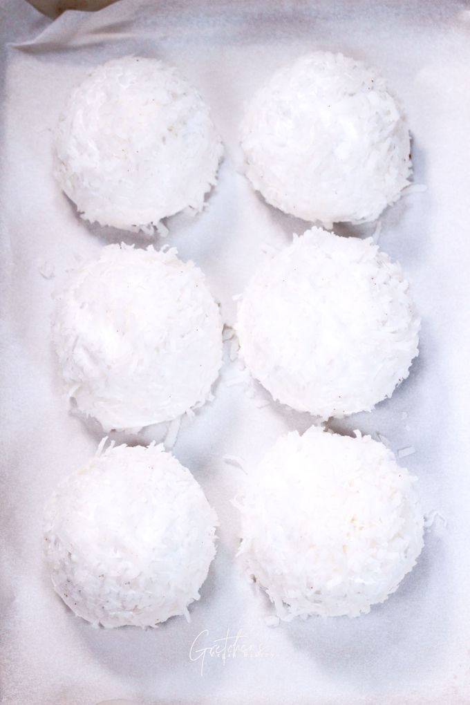 Dozen Coconut Snowballs